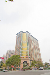 城市中的高层商业建筑
