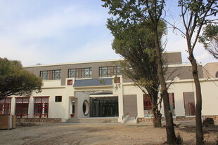 老旧建筑外观