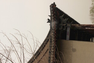 中式古建筑屋檐特写