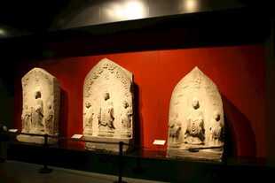 古代精美浮雕艺术品展示