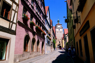 德国欧洲小镇彩色街道风景