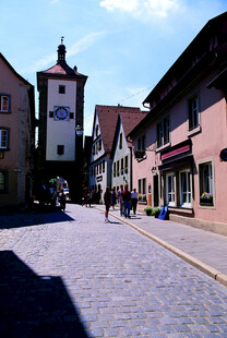 德国欧洲小镇古朴街道景象