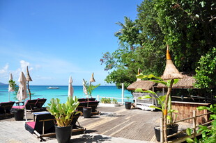 热带海滨度假景观