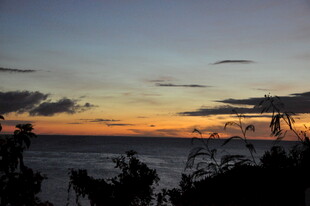 海边日落时分美丽景致