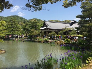 日本日式园林湖畔建筑美景