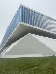 现代风格几何造型建筑