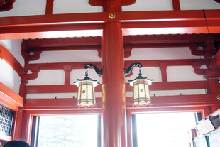 日本中式古建室内木质结构灯具