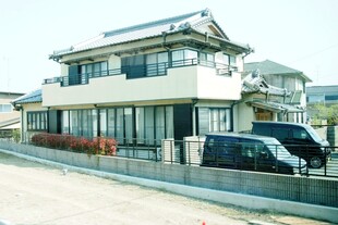 日本日式风格两层住宅外观