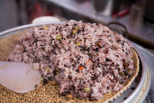 美味特色炒饭待品尝