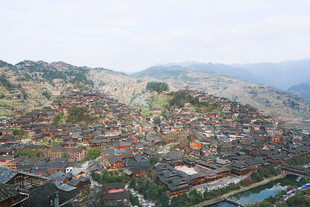 苗寨全景风光