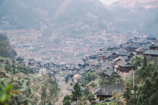 山间村落美景