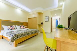 三亚温馨现代风卧室室内场景