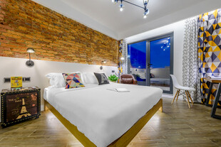 三亚现代时尚卧室室内设计