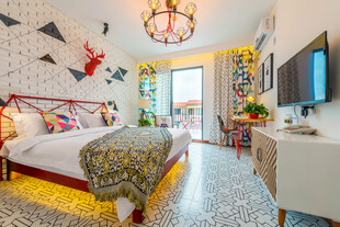 三亚时尚个性的现代风卧室空间