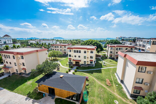 三亚城郊住宅区俯瞰美景