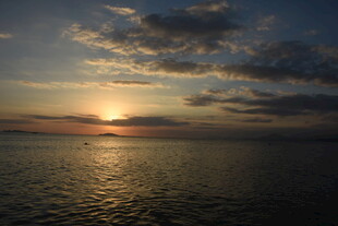 三亚海上日落美景