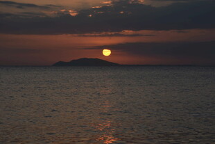 三亚海上落日美景