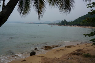 三亚宁静美丽的热带海滨风光