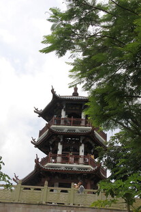 三亚中式古典多层阁楼建筑