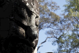 吴哥窟神秘石像局部