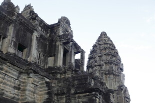 古老神秘的柬埔寨寺庙建筑