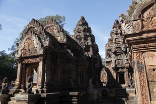 古老神秘的柬埔寨寺庙建筑