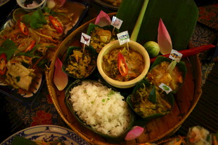 丰盛东南亚风味美食拼盘