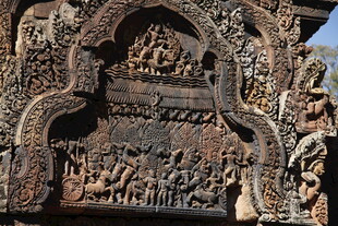 古老精美石雕建筑细节