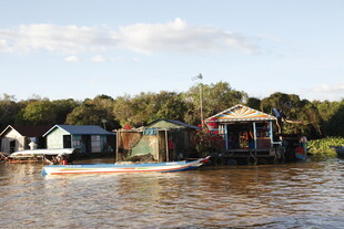 水上小屋 宁静水乡景致
