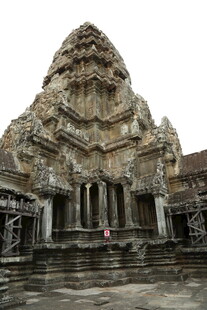 古老神秘的柬埔寨寺庙建筑