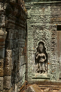 古老寺庙中的精美雕刻