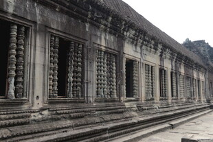 古老寺庙建筑外观