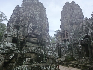 吴哥窟神秘石像景观