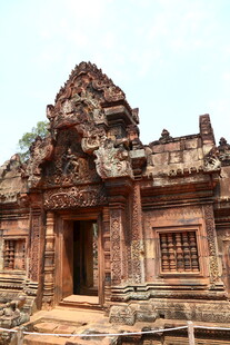 古老神秘的柬埔寨寺庙建筑