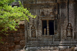 古老神秘的寺庙建筑一角