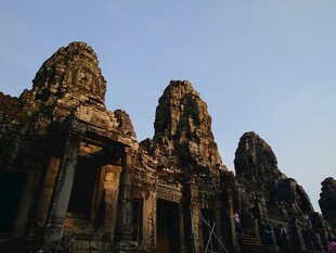 古老神秘的柬埔寨寺庙建筑