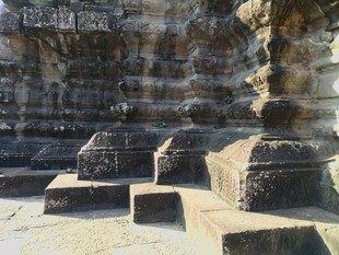 古老石制建筑遗迹