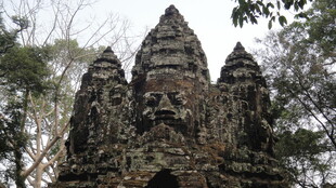 吴哥窟神秘石像
