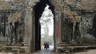 吴哥窟门洞景观