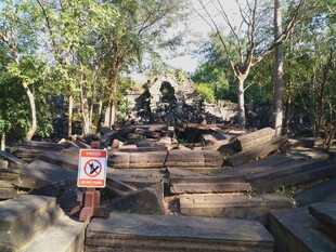 户外古朴石阶景观