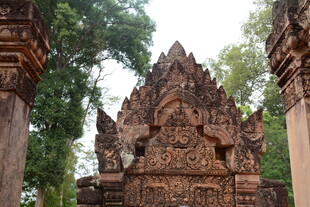 柬埔寨古老神秘的东南亚寺庙建筑