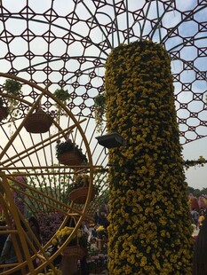 梦幻绿植摩天轮景观