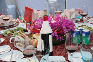 精致宴会餐桌布置