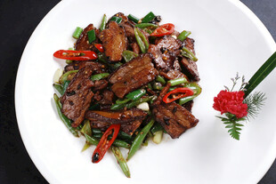 杭椒炒扣肉