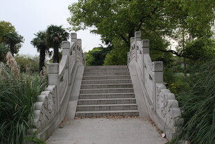 中式石桥 古朴雅致景致