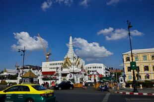 泰国城市街头独特建筑景观