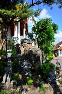 马来西亚中式庭院假山绿植景致