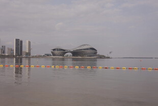 湛江海滨现代建筑景观