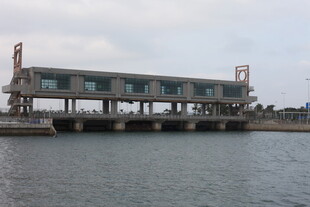 海上码头建筑