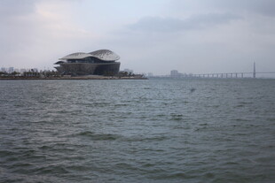 海上建筑远景